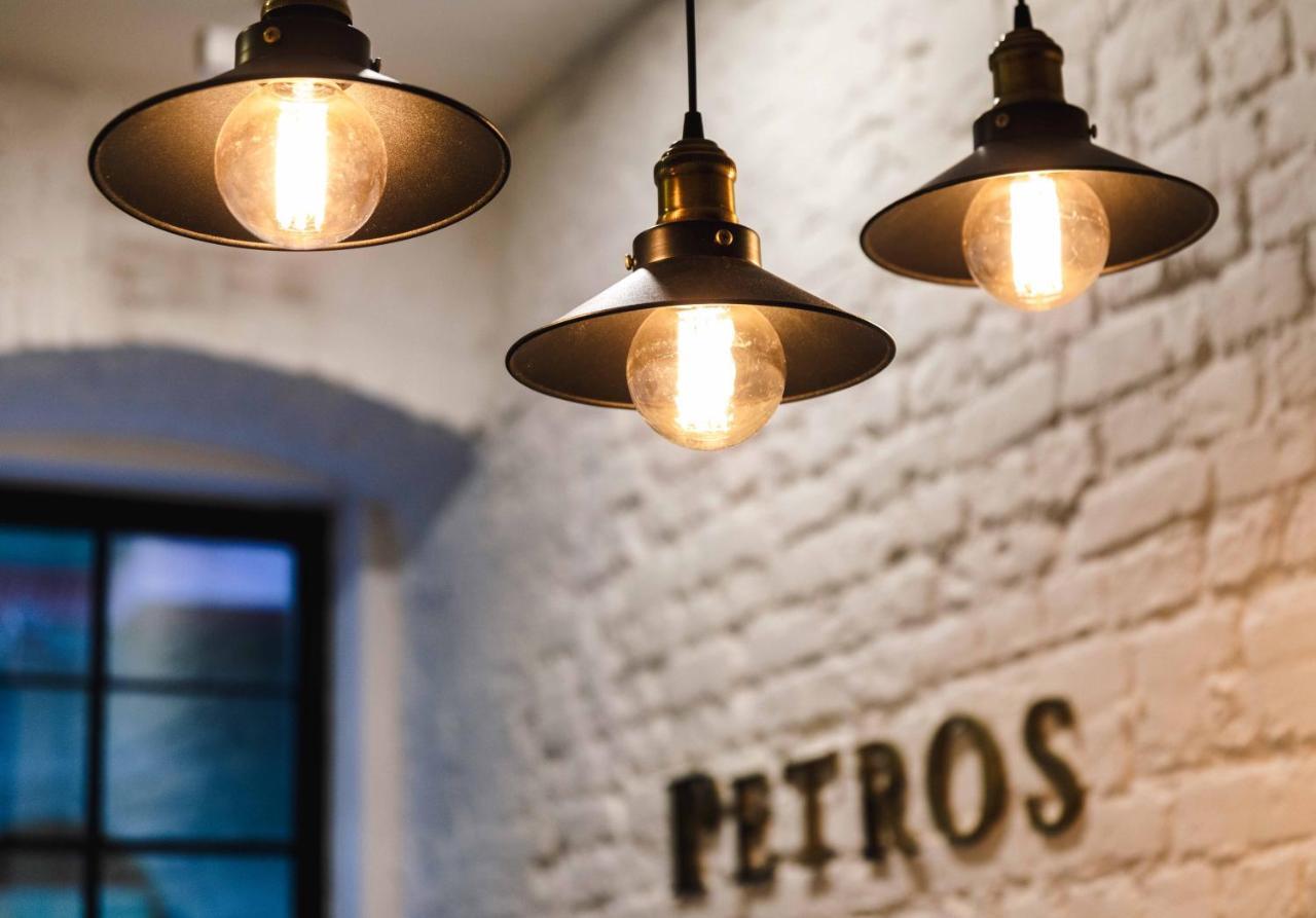 Otel Petros
